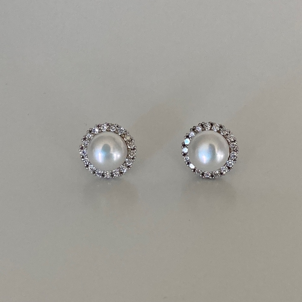 Adornia Freshwater Pearl Halo Stud Earrings, Swarovski Crystal, Sterling Silver
